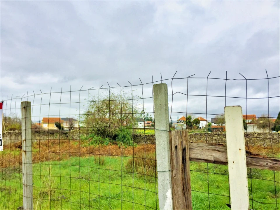 Terreno para Venda em Custóias, Leça do Balio e Guifões Foto 2