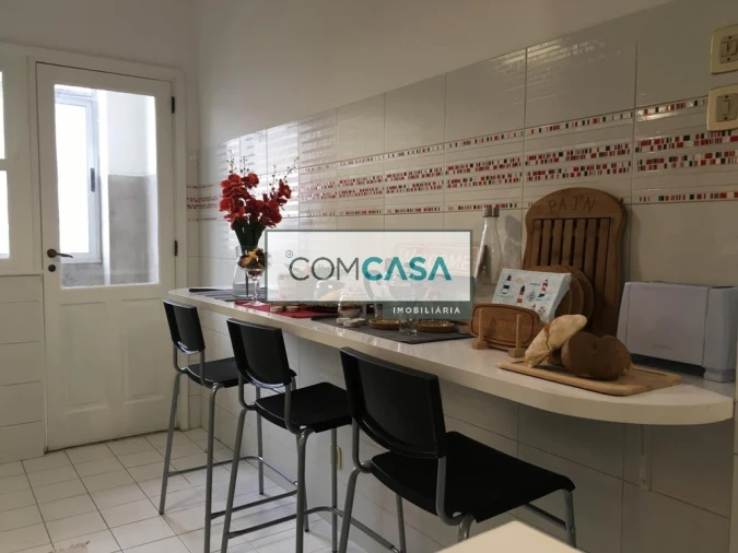 Apartamento T3 para Venda em Cedofeita, Santo Ildefonso, Sé, Miragaia, São Nicolau e Vitória Foto 2