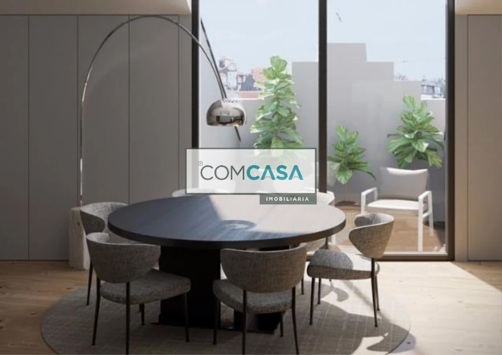 Apartamento T2 para Venda em Cedofeita, Santo Ildefonso, Sé, Miragaia, São Nicolau e Vitória Foto 2