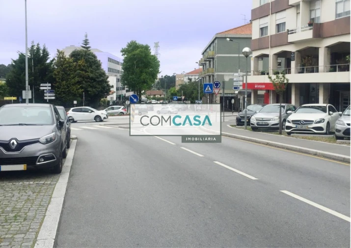 Loja para Venda em São Mamede de Infesta e Senhora da Hora Foto 4