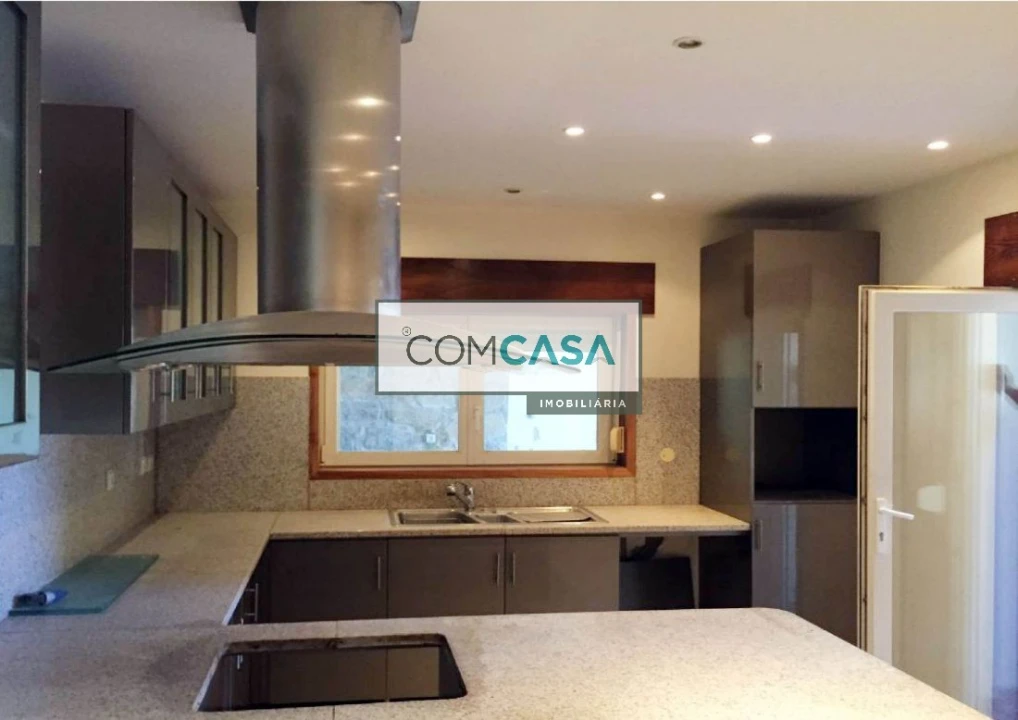 Moradia T4 para Venda em Vila Chã Foto 20