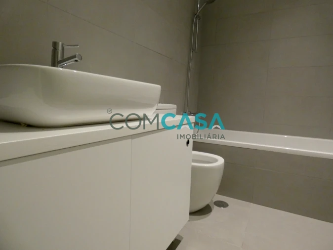 Moradia T0 para Venda em Cedofeita, Santo Ildefonso, Sé, Miragaia, São Nicolau e Vitória Foto 11