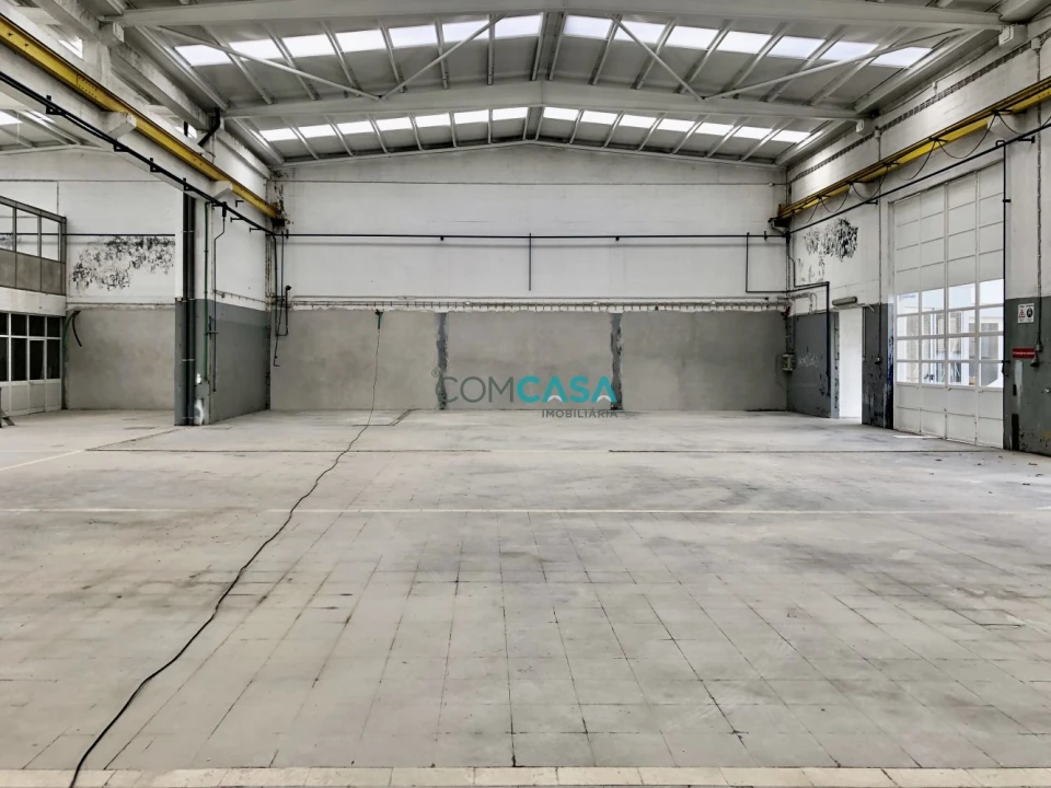 Loja para Arrendamento em São Mamede de Infesta e Senhora da Hora Foto 12