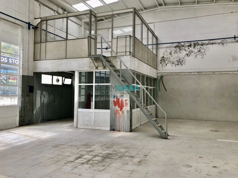 Loja para Arrendamento em São Mamede de Infesta e Senhora da Hora Foto 6