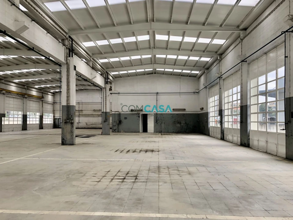 Loja para Arrendamento em São Mamede de Infesta e Senhora da Hora Foto 10