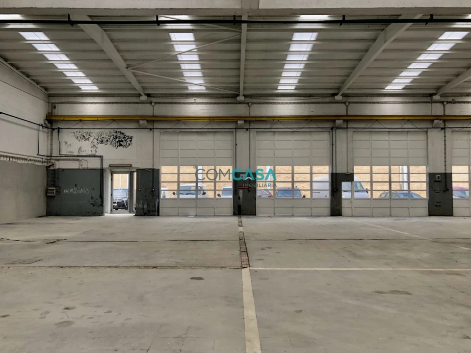 Loja para Arrendamento em São Mamede de Infesta e Senhora da Hora Foto 9