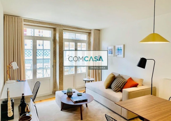 Apartamento T1 para Venda em Cedofeita, Santo Ildefonso, Sé, Miragaia, São Nicolau e Vitória Foto 2