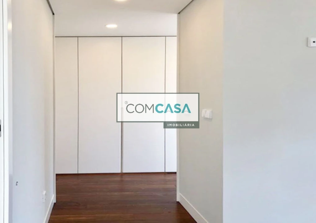 Moradia T4 para Venda em Vila Nova da Telha Foto 25