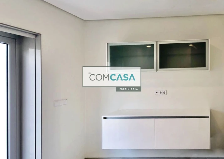 Moradia T4 para Venda em Vila Nova da Telha Foto 23