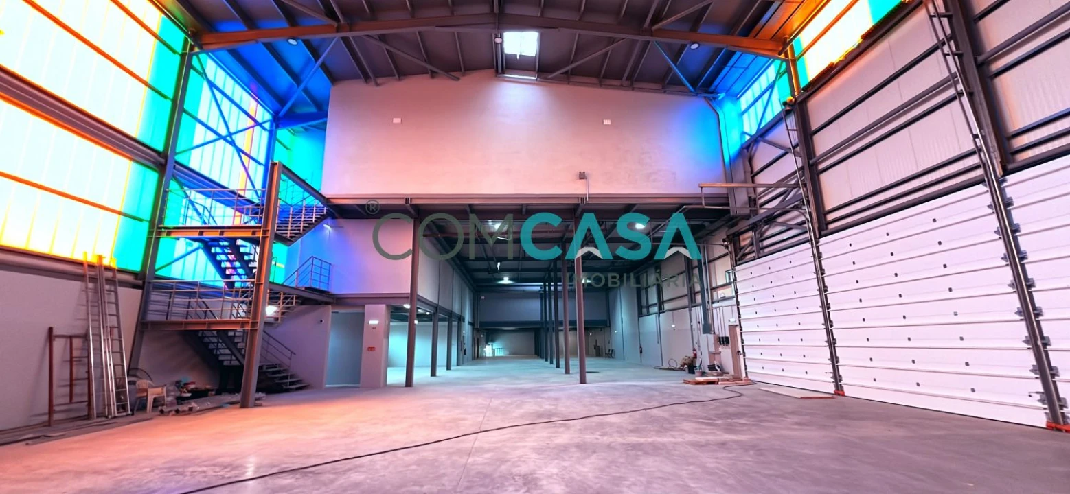 Loja para Arrendamento em Moreira Foto 39