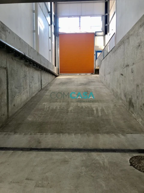 Loja para Arrendamento em Ramalde