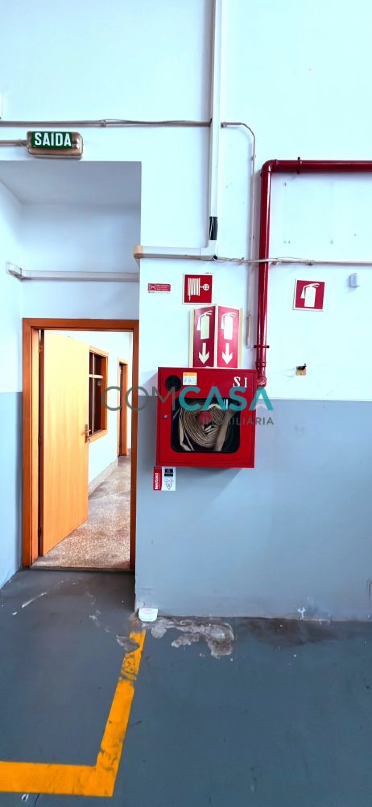 Loja para Arrendamento em Moreira Foto 9