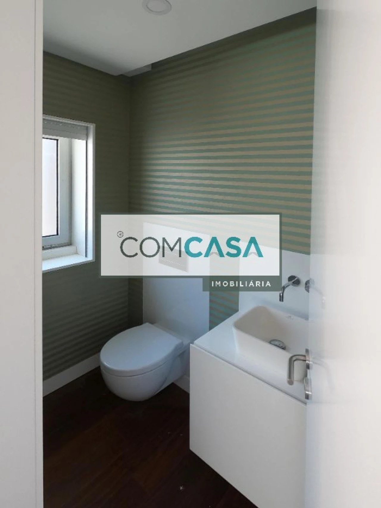 Moradia T4 para Venda em Vila Nova da Telha Foto 14