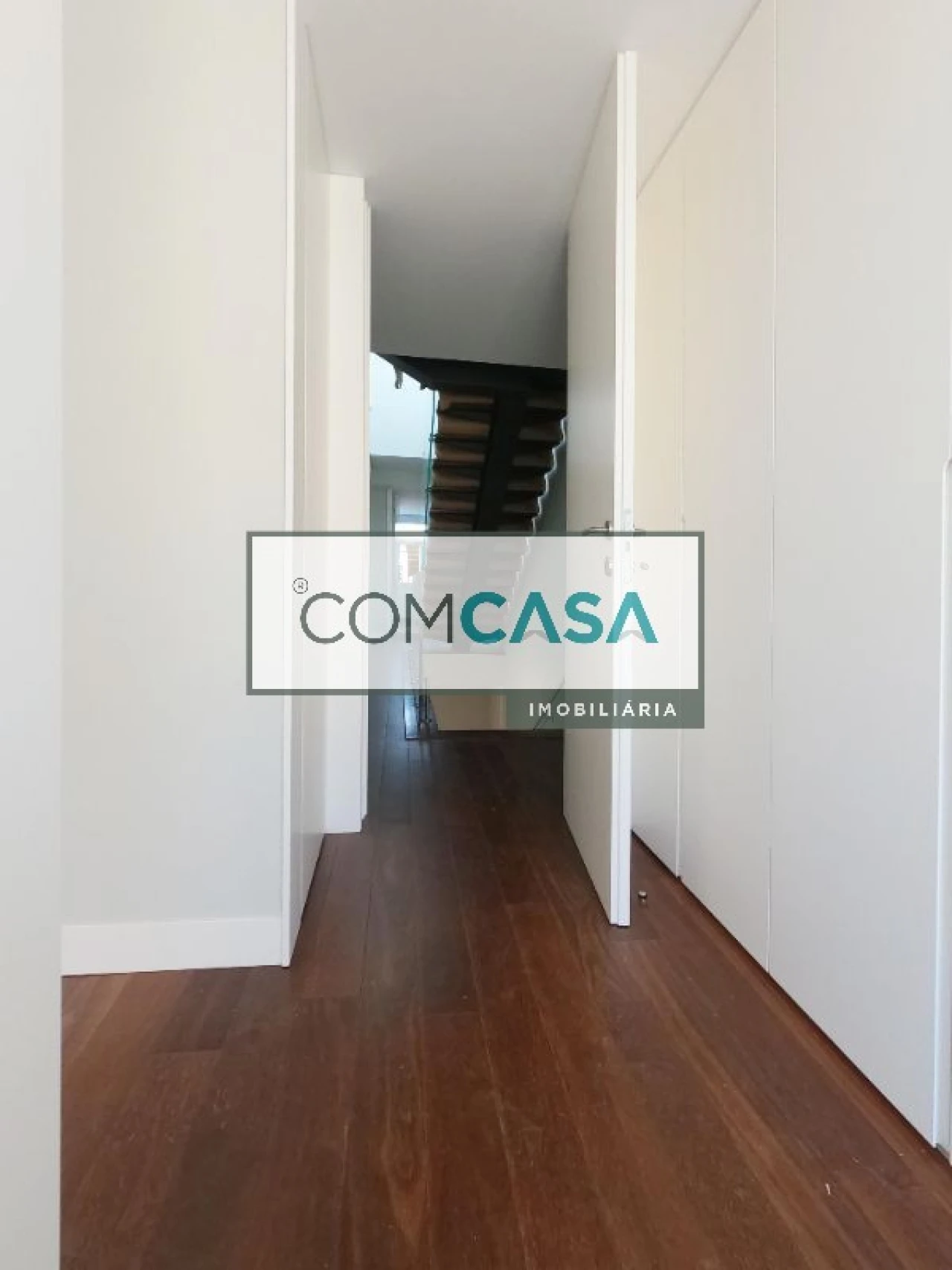 Moradia T4 para Venda em Vila Nova da Telha Foto 13