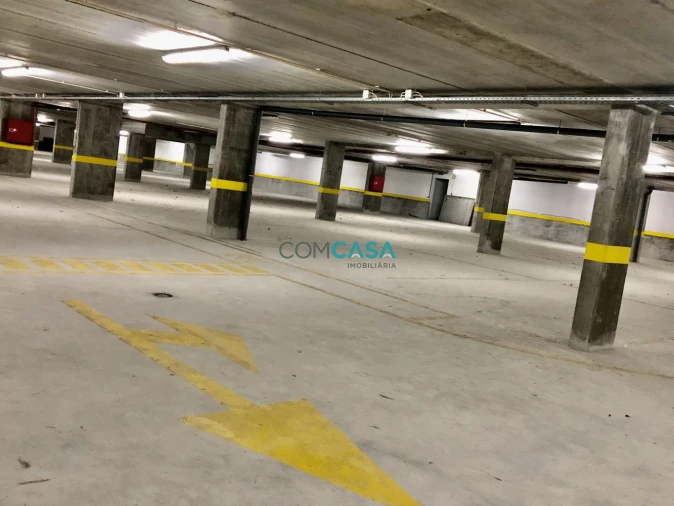 Garagem para Venda em Cedofeita, Santo Ildefonso, Sé, Miragaia, São Nicolau e Vitória Foto 16