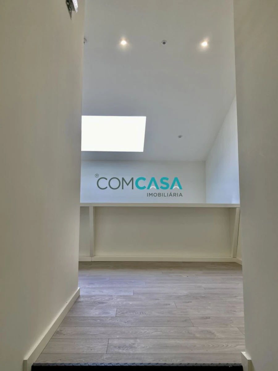 Apartamento T0 para Venda em Cedofeita, Santo Ildefonso, Sé, Miragaia, São Nicolau e Vitória Foto 14