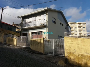 Moradia T2 para Venda em Gondomar (São Cosme), Valbom e Jovim
