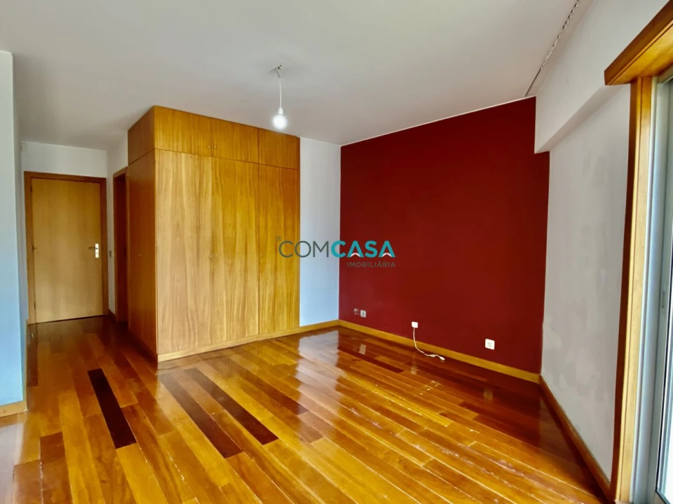 Apartamento T3 para Venda em Valongo Foto 20