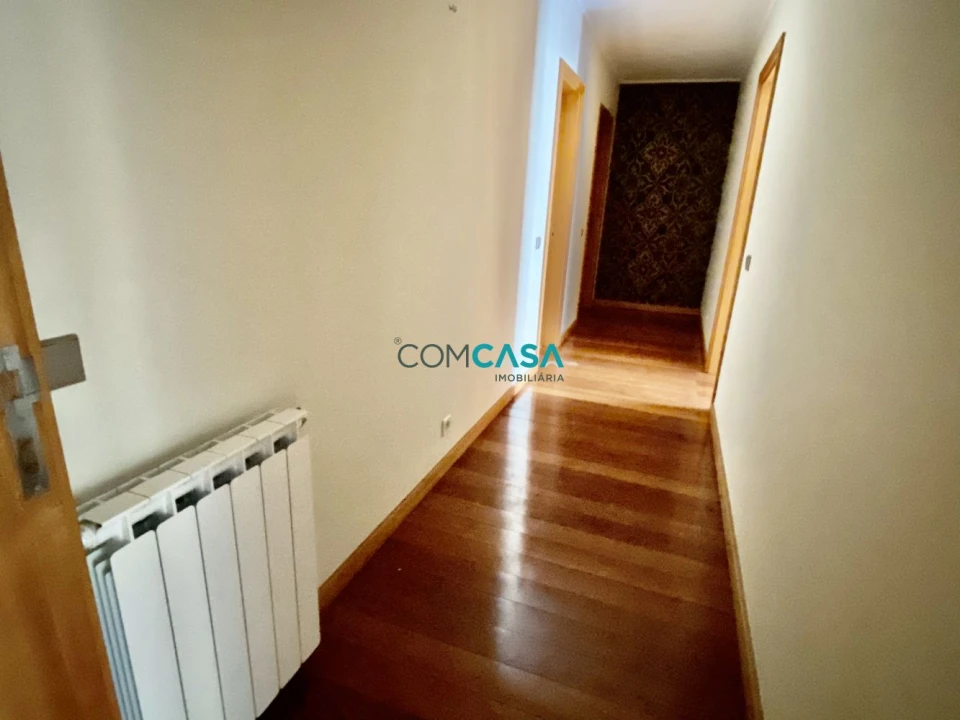 Apartamento T3 para Venda em Valongo Foto 19