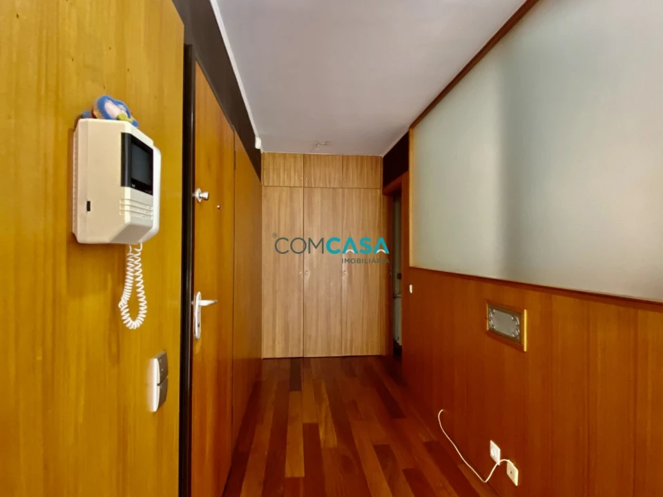 Apartamento T3 para Venda em Valongo Foto 18