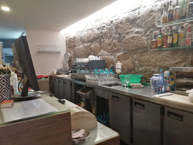 Loja para Trespasse em Matosinhos e Leça da Palmeira Foto 9