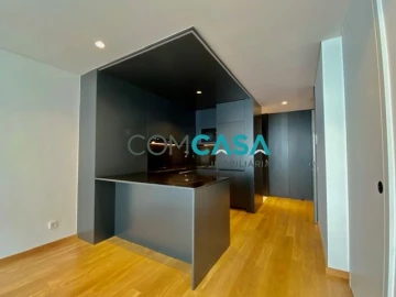 Apartamento T1 para Venda em Ramalde