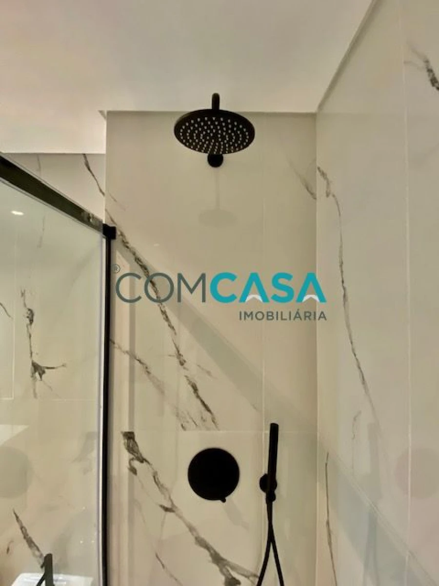 Apartamento T1 para Venda em Ramalde Foto 11