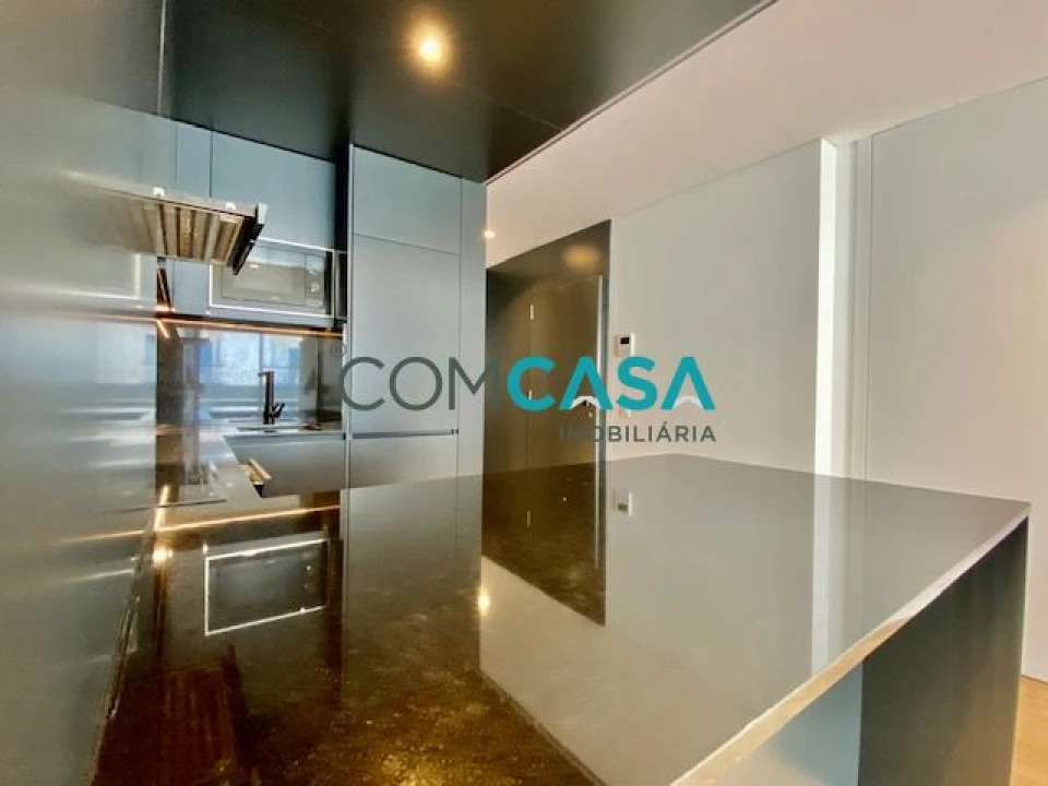 Apartamento T1 para Venda em Ramalde Foto 4