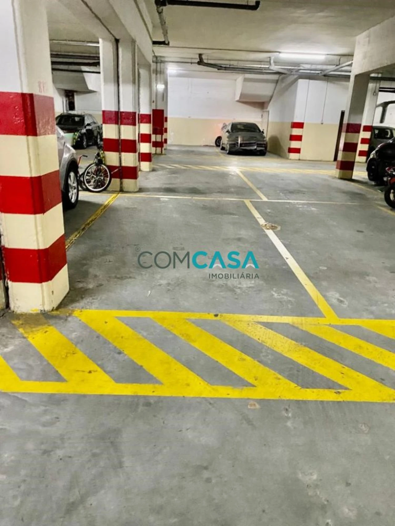 Garagem para Venda em Matosinhos e Leça da Palmeira Foto 2