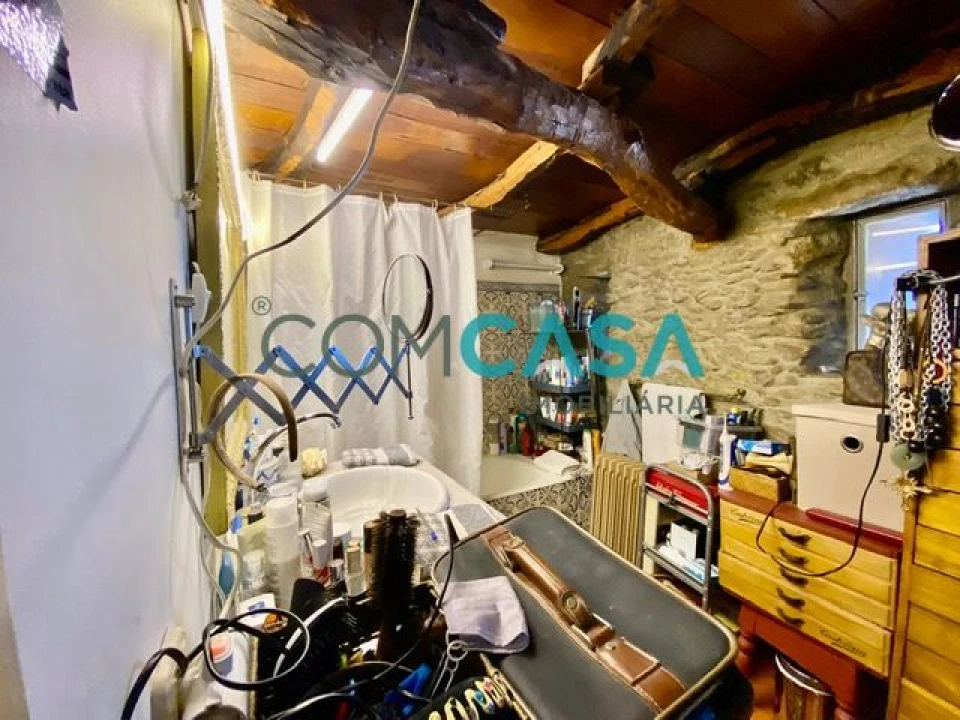 Quinta T2 para Venda em Campanhã Foto 13