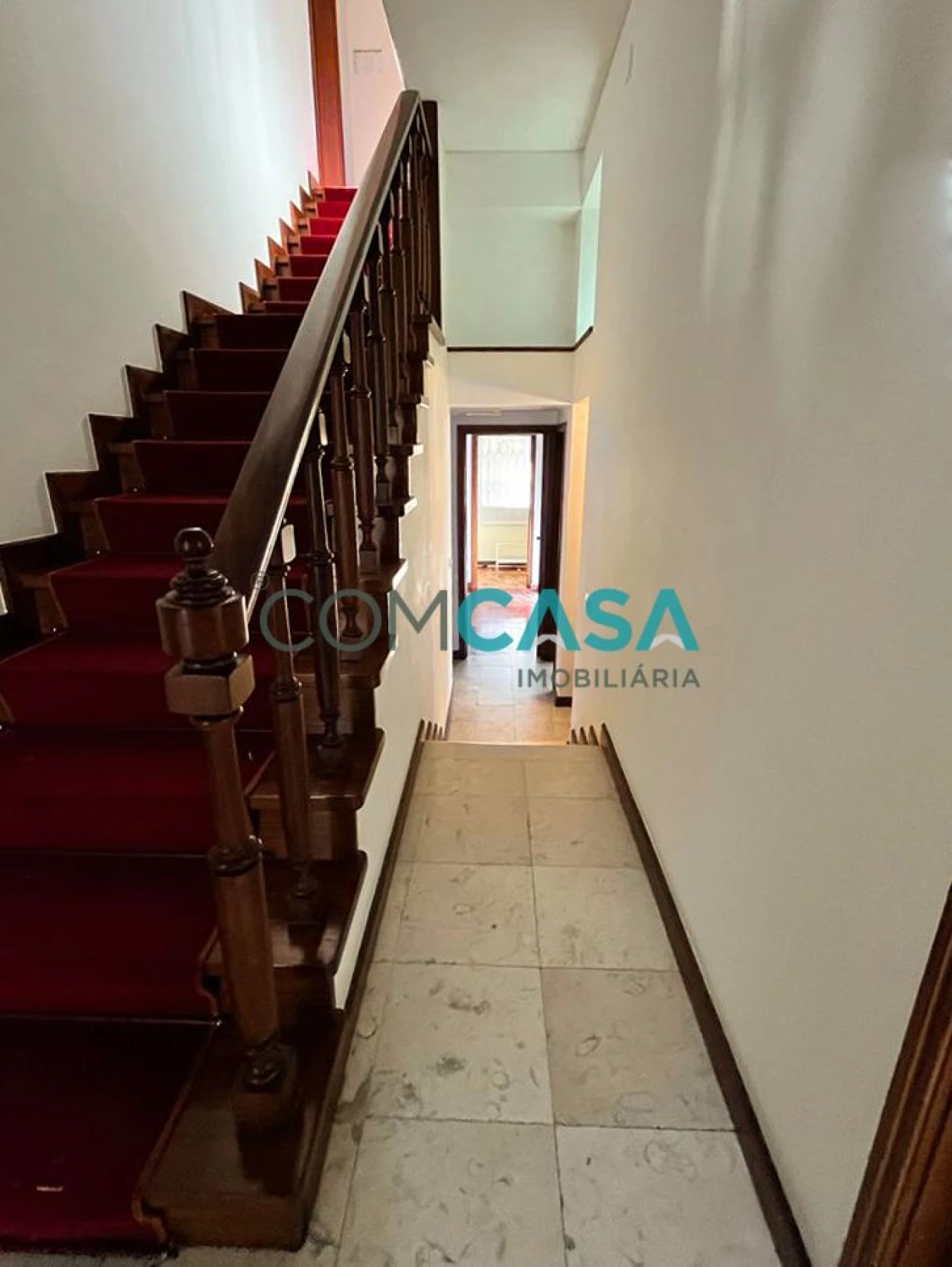 Moradia T10 para Venda em Lordelo do Ouro e Massarelos Foto 9