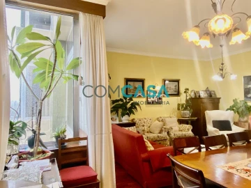 Apartamento T3 para Venda em Ramalde
