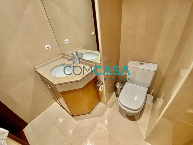 Apartamento T3 para Venda em Ramalde Foto 6
