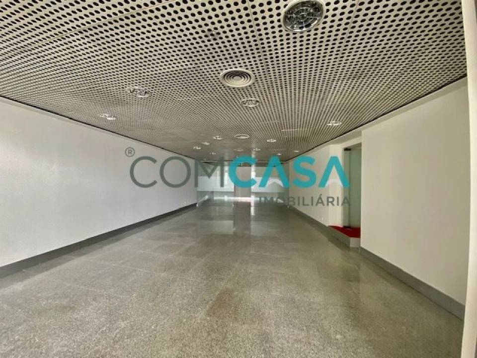 Loja para Arrendamento em Aldoar, Foz do Douro e Nevogilde Foto 3