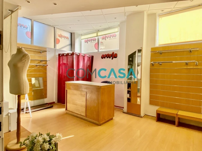 Loja para Venda em Baguim do Monte (Rio Tinto) Foto 23