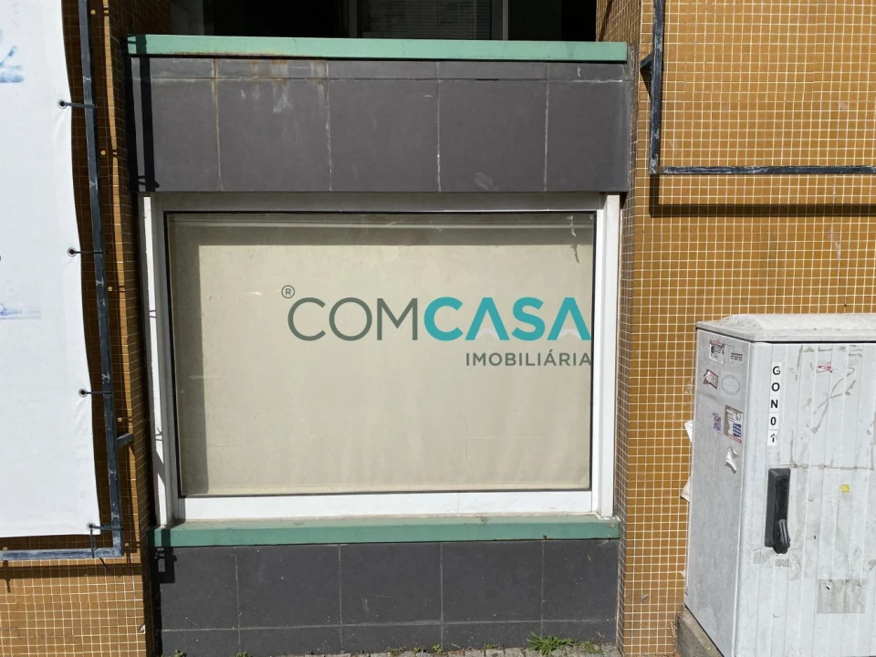 Loja para Venda em Baguim do Monte (Rio Tinto) Foto 24