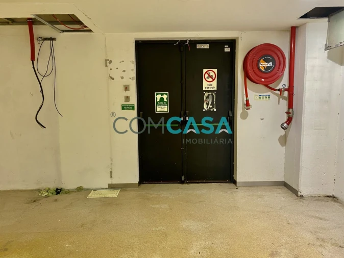 Loja para Arrendamento em São Mamede de Infesta e Senhora da Hora Foto 19