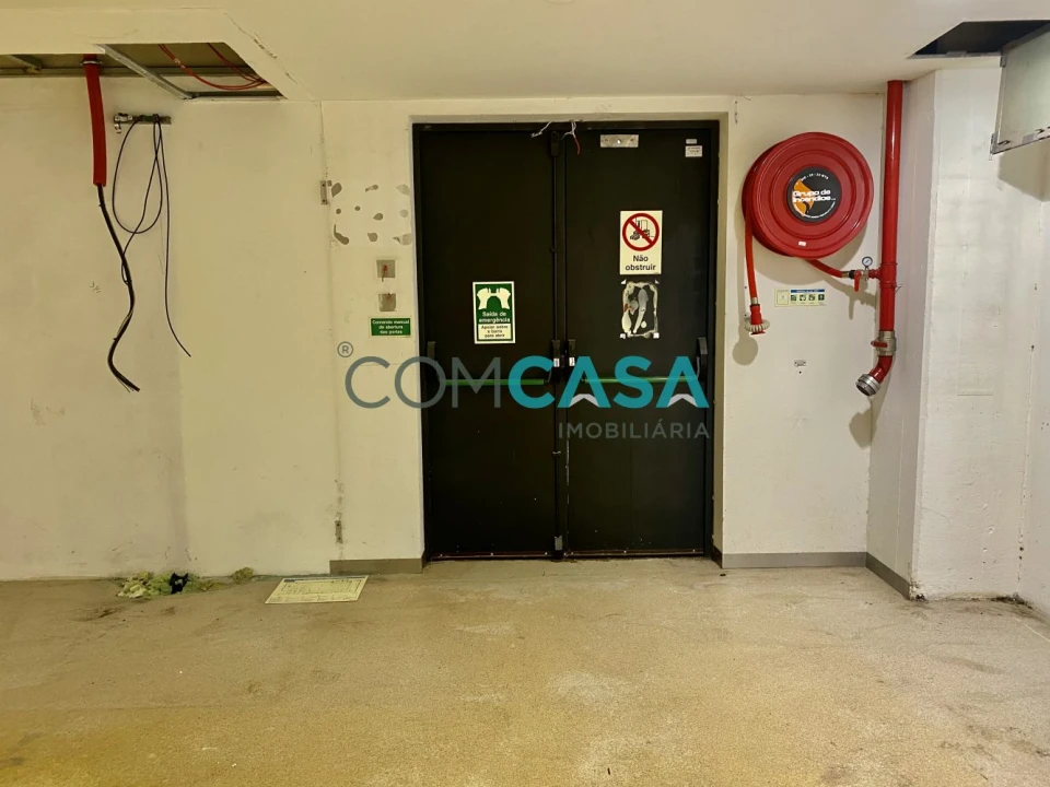 Loja para Arrendamento em São Mamede de Infesta e Senhora da Hora Foto 19