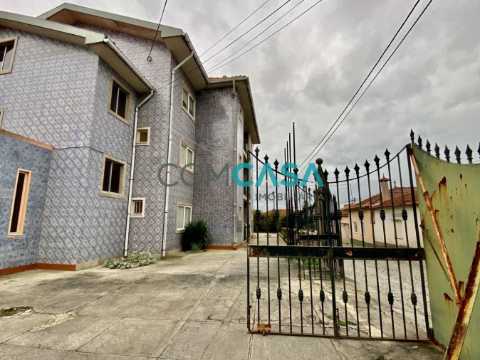 Loja para Venda em Gulpilhares e Valadares Foto 1