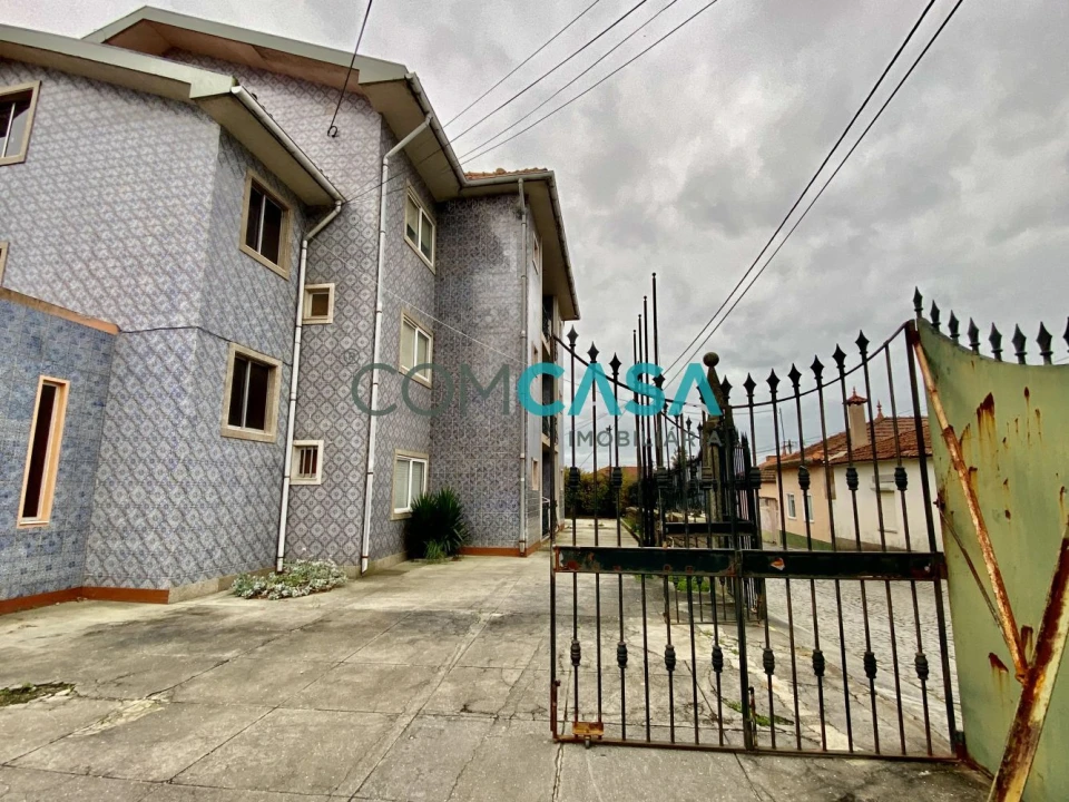 Loja para Venda em Gulpilhares e Valadares Foto 1