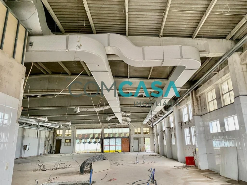 Loja para Venda em Matosinhos e Leça da Palmeira Foto 6