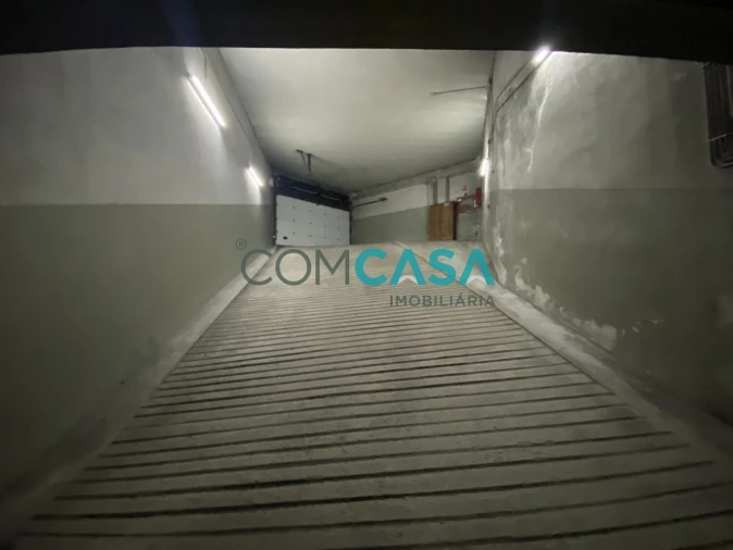 Apartamento T5 para Venda em Paranhos Foto 31