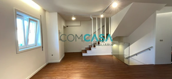 Moradia T3 para Venda em Canidelo