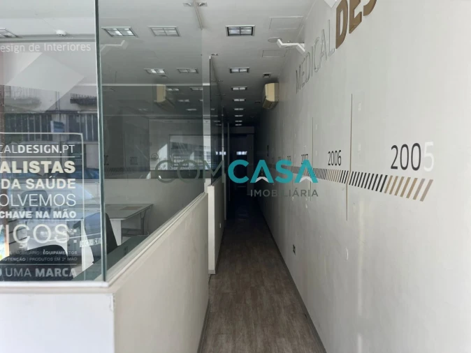 Loja para Arrendamento em Matosinhos e Leça da Palmeira Foto 2