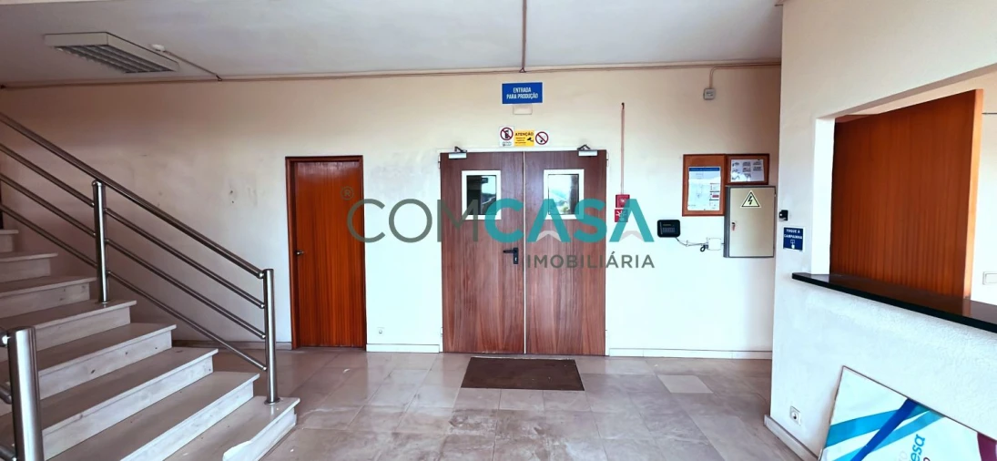 Loja para Venda em Canelas Foto 49