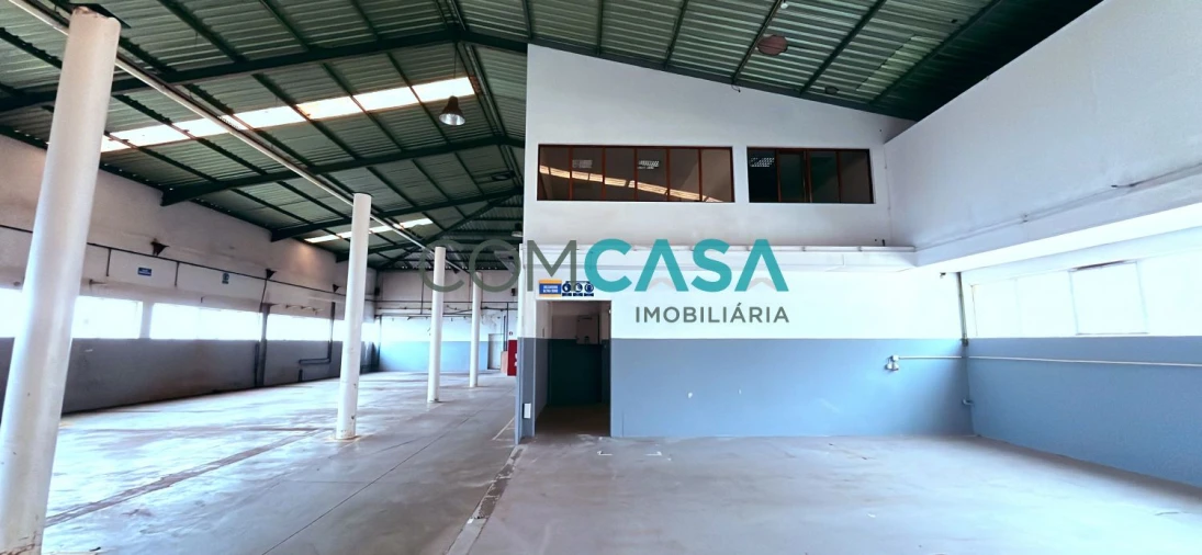 Loja para Venda em Canelas Foto 31