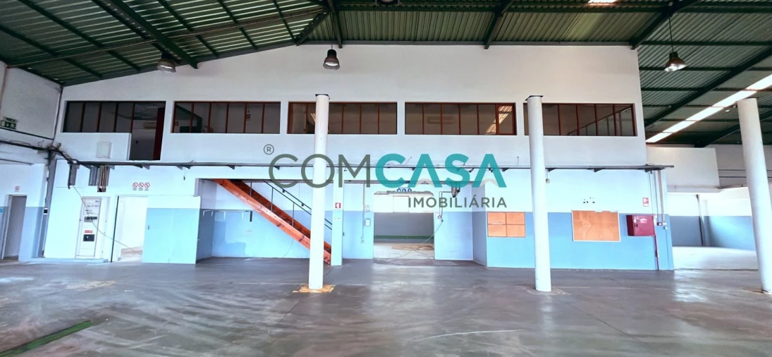 Loja para Venda em Canelas Foto 30