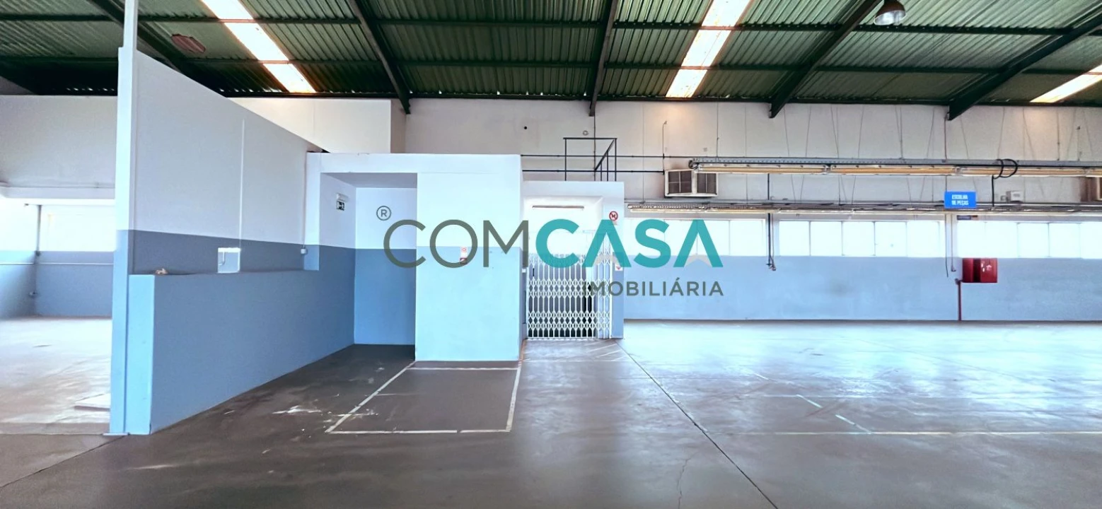 Loja para Venda em Canelas Foto 32