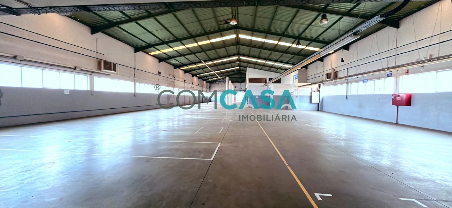 Loja para Venda em Canelas Foto 35