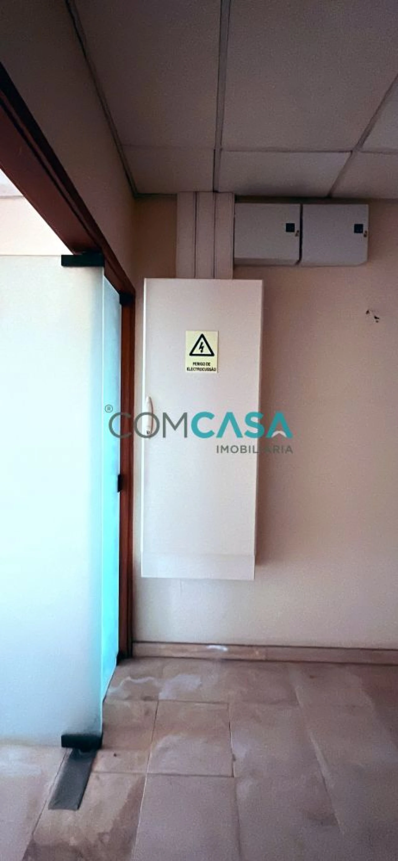 Loja para Venda em Canelas Foto 39